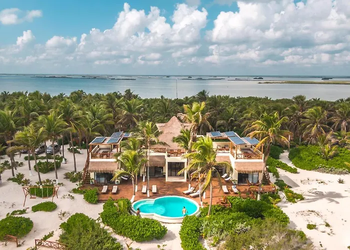 Beachfront Villa Playaaekun Tulum